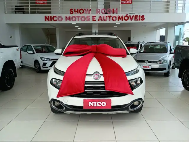 Carro Fiat Toro 2017 Freedom 2.0 diesel MT6 4x2