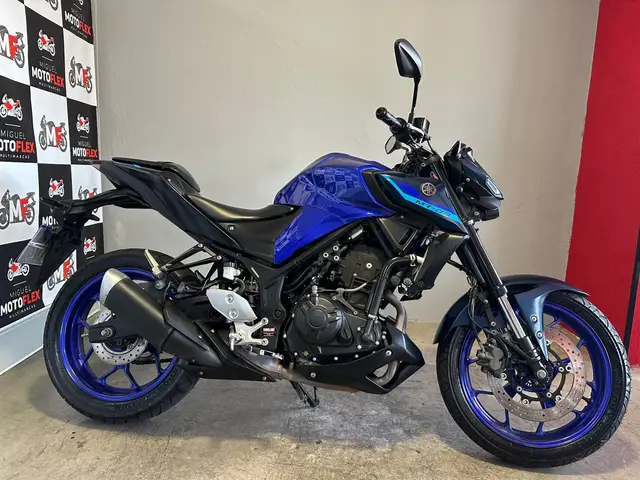 Moto Yamaha MT-03 2024 ABS