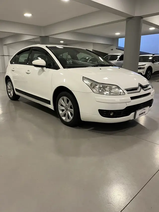 Carro Citroën C4 2013 Exclusive Sport 2.0 (flex)