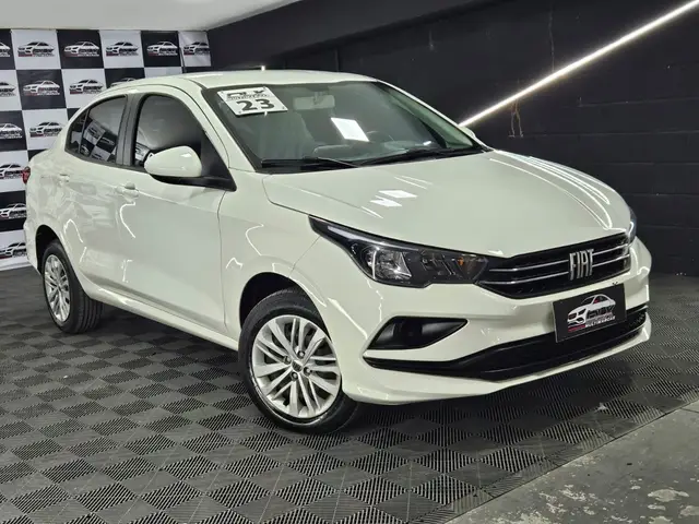 Carro Fiat Cronos 2023 Drive 1.3 (Flex) MT