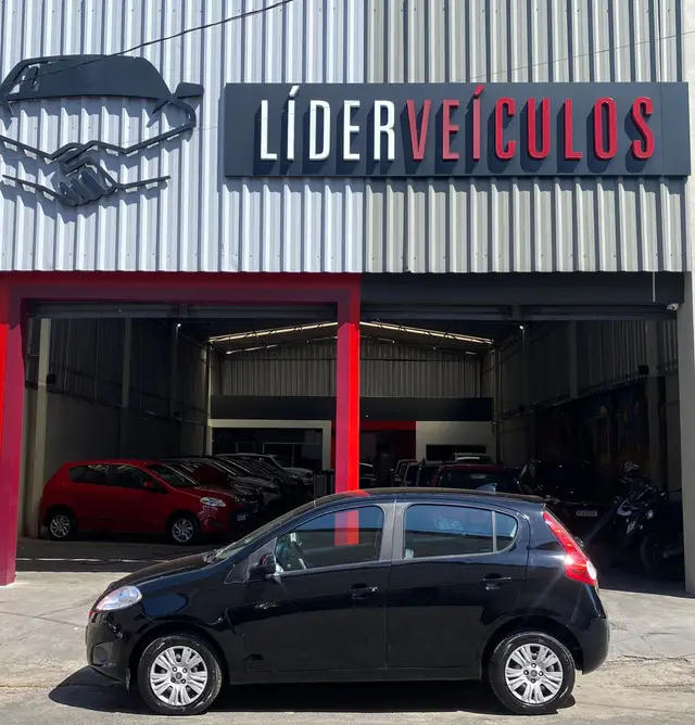 Carro Fiat Palio 2015 Attractive 1.4 Evo (Flex)