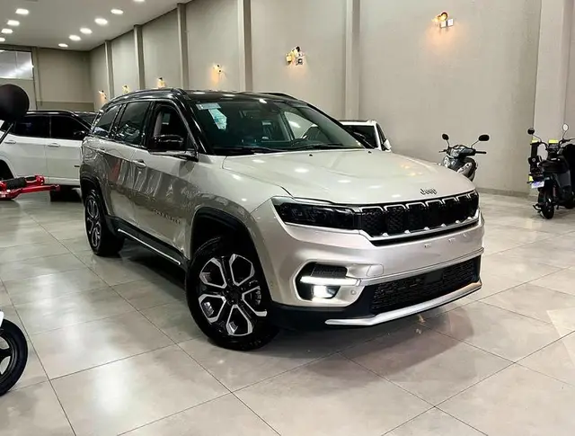 Carro Jeep Commander 2024 Limited 1.3 T270