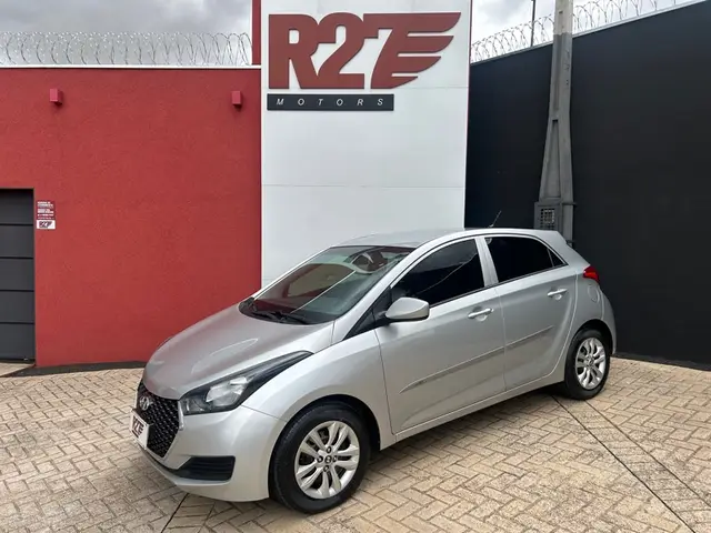 Carro Hyundai HB20 2019 1.0 Unique (Flex)