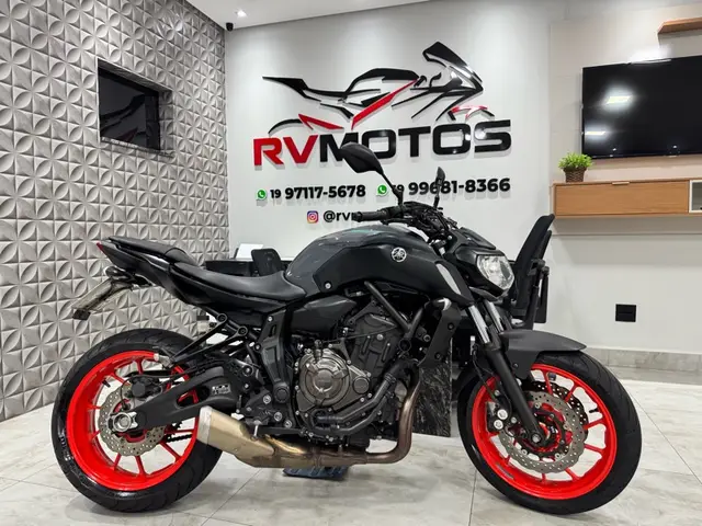 Moto Yamaha MT-07 2023 ABS