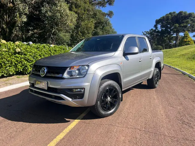 Carro Volkswagen Amarok 2022 Comfortline 3.0 V6 CD 4x4 TDi (Aut)