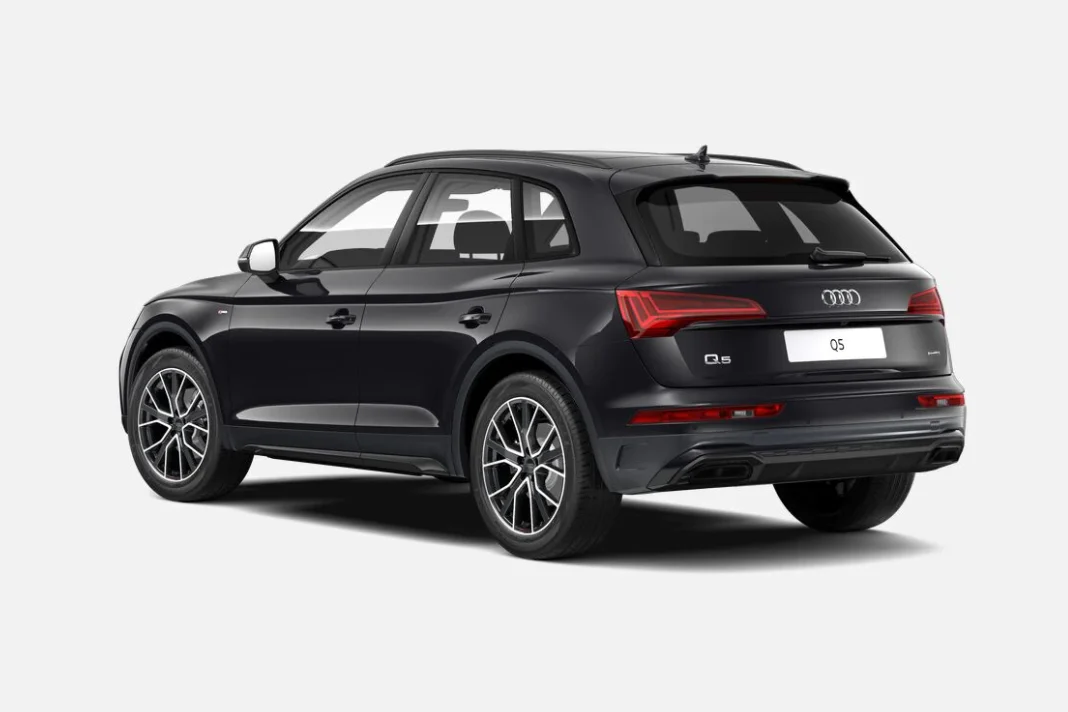 Audi Q5 S-line Black 2.0 TFSI quattro S tronic (Aut)