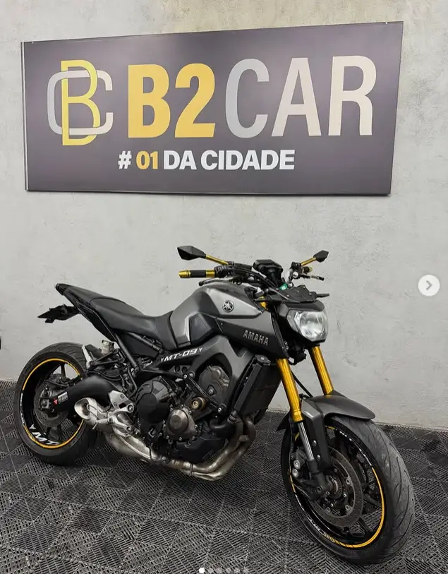 Moto Yamaha MT-09  2017 Tracer