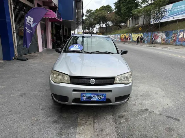 Carro Fiat Palio 2005 ELX 1.3 8V (Flex)