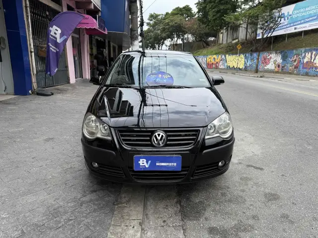 Carro Volkswagen Polo Sedan 2010 1.6 8V (Flex)