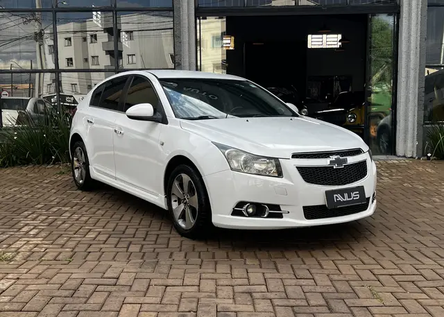 Carro Chevrolet Cruze Sport6 2012 LT 1.8 16V Ecotec (Flex)