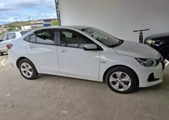 Carro Chevrolet Onix Plus 2023 LTZ 1.0 Turbo