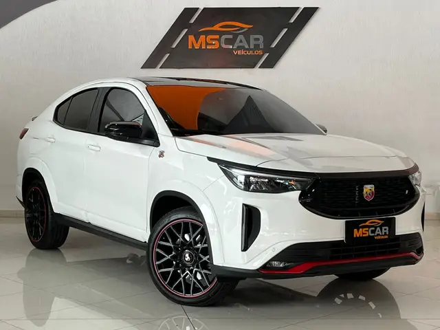 Carro Fiat Fastback 2024 ABARTH Turbo Flex 1.3 Aut.