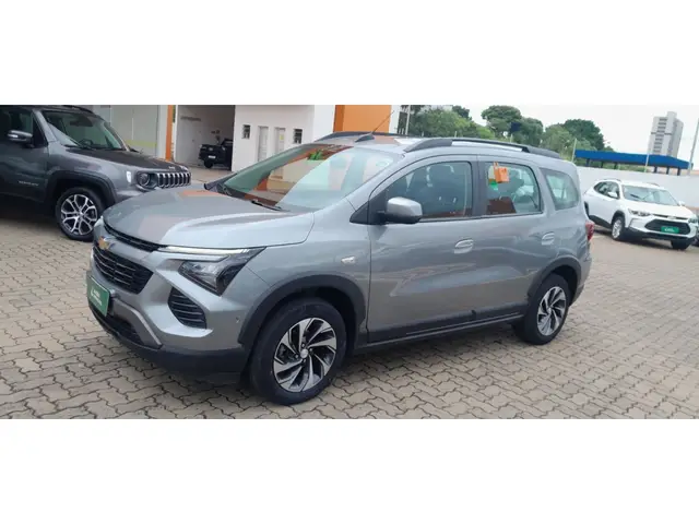 Carro Chevrolet Spin 2025 Premier 1.8 (Aut.)