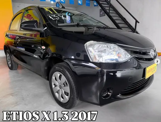 Carro Toyota Etios 2017 X 1.3 (Flex)
