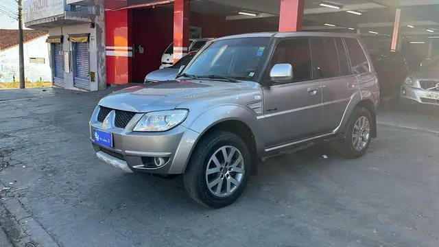 Carro Mitsubishi Pajero TR4 2013 2.0 16V 4X4 (Flex) (Aut)