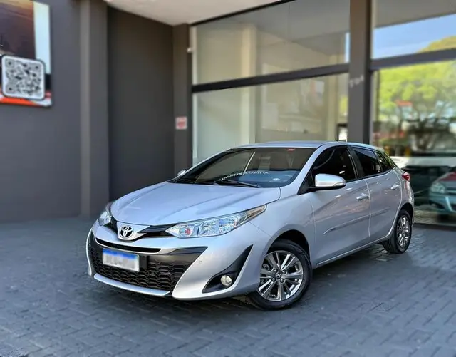Carro Toyota Yaris 2020 1.5 XL Plus Connect CVT (Flex)