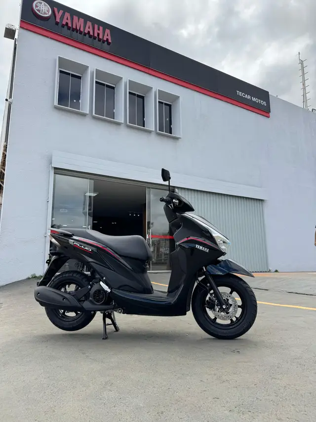 Moto Yamaha Fluo 2026 Hybrid Connected