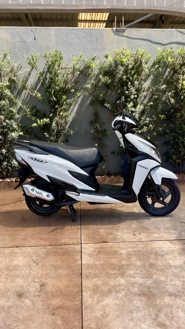 Moto Honda Elite 125 2026 CBS