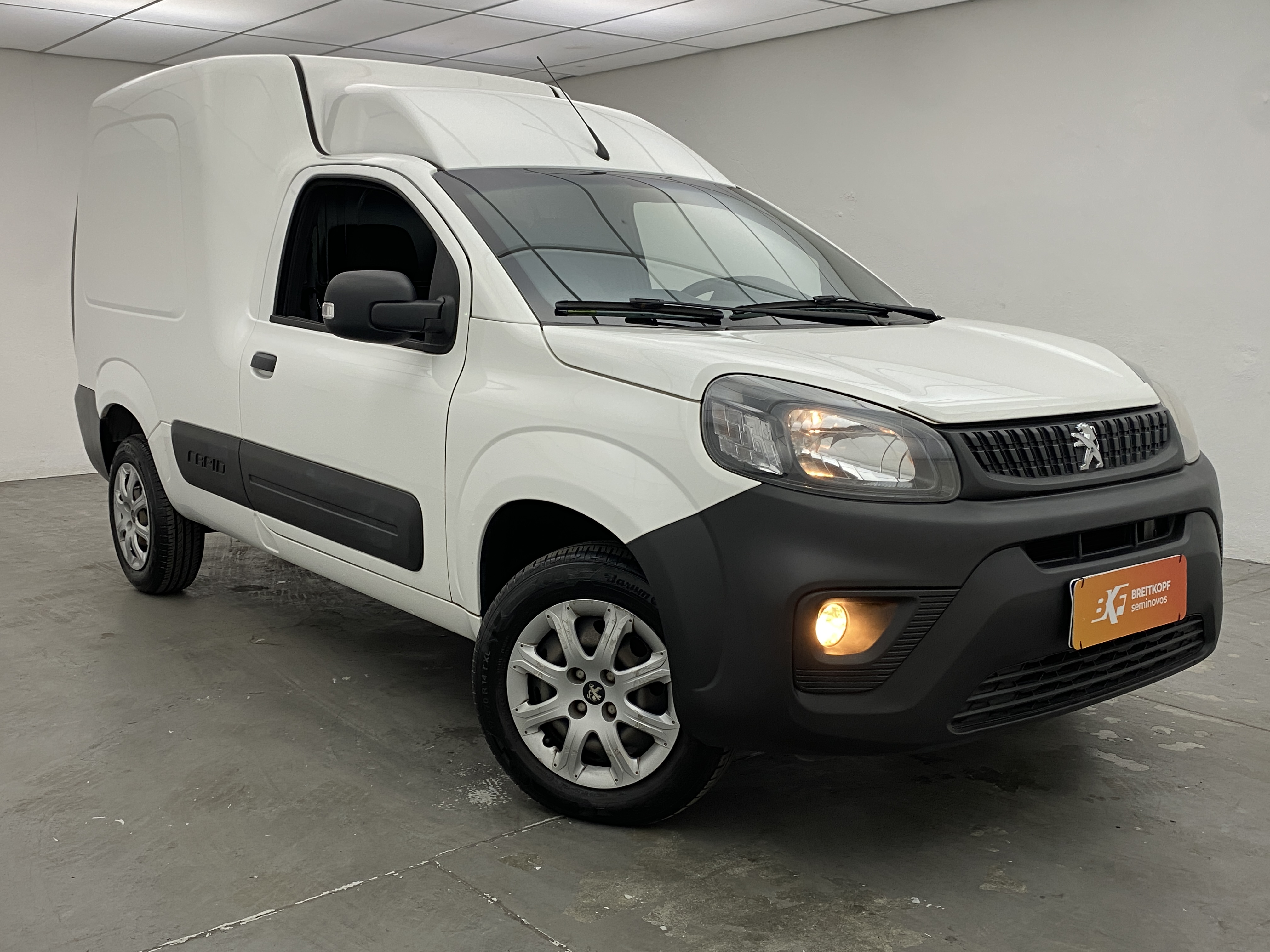 peugeot partner rapid business pack