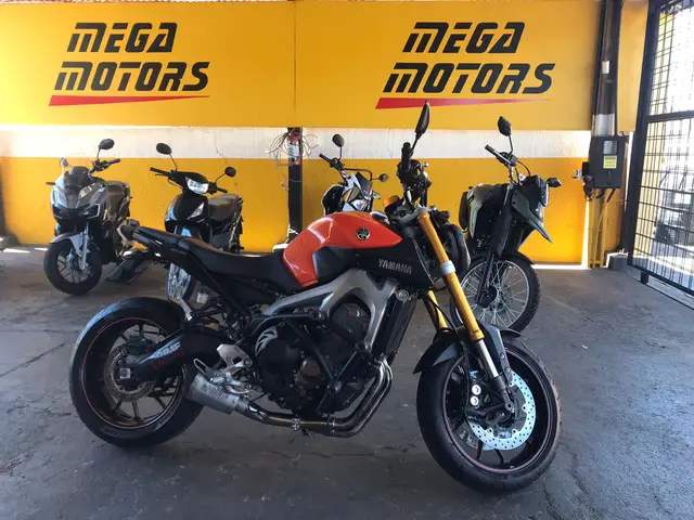 Moto Yamaha MT-09  2015 ABS