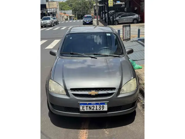 Carro Chevrolet Classic 2011 LS VHC E 1.0 (Flex)