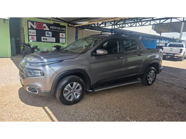 Carro Fiat Toro 2019 Freedom 1.8 AT6 4x2 (Flex)