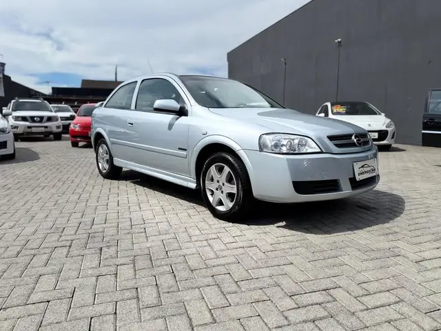 Carro Chevrolet Astra Hatch 2006 Advantage 2.0 (Flex)