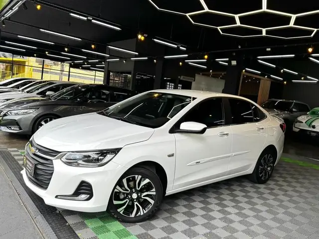 Carro Chevrolet Onix Plus 2023 Premier 1.0 Turbo (Aut.)