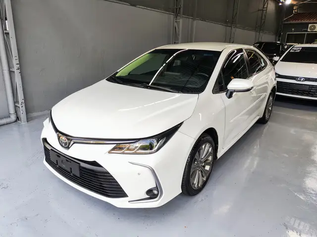 Carro Toyota Corolla 2023 XEi 2.0 Flex