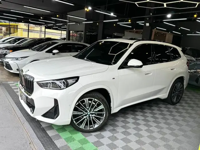 Carro BMW X1 2025 sDrive20i M Sport 2.0 Turbo (Aut.)