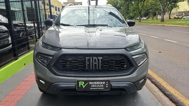 Carro Fiat Toro 2023 Volcano 1.3