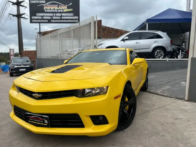 Carro Chevrolet Camaro 2011 6.2 2SS