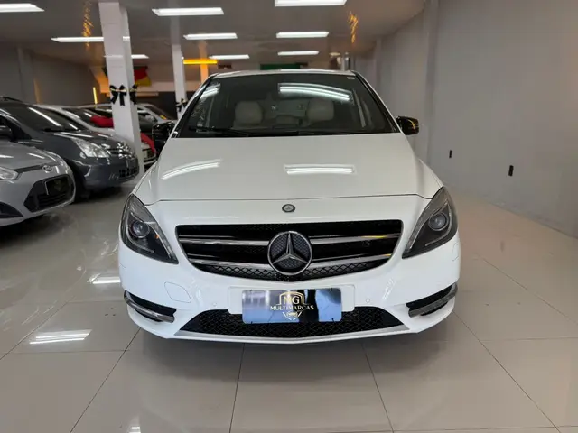 Carro Mercedes-Benz Classe B 2013 200 CGI 1.6 Turbo