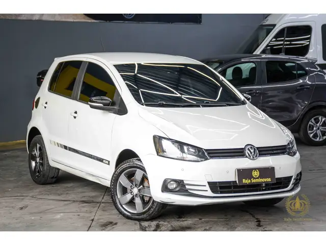 Carro Volkswagen Fox 2017 1.6 MSI Run (Flex)