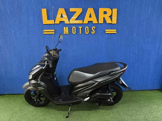 Moto Yamaha Fluo 2025 ABS