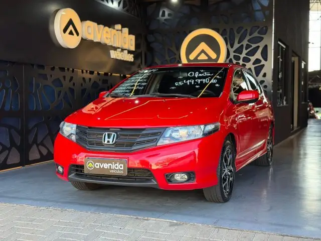 Carro Honda City 2014 Sport 1.5 16V (Flex)