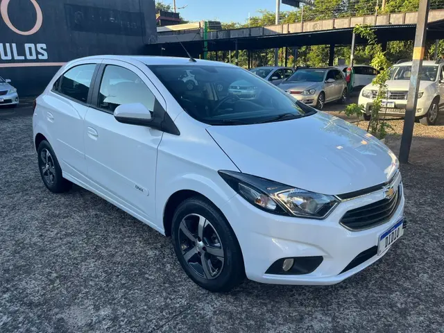 Carro Chevrolet Onix 2018 1.4 LTZ SPE/4 (Aut)
