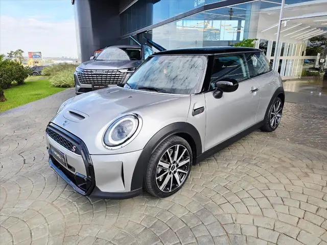 Carro MINI Cooper 2024 S 2.0 Turbo 16V 5p Aut.