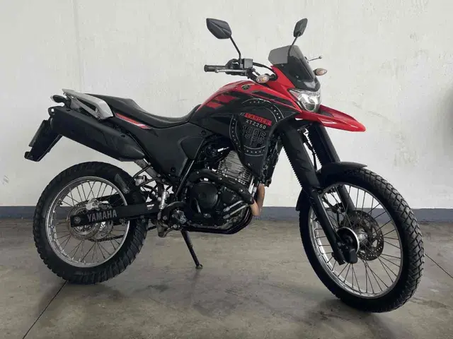 Moto Yamaha XTZ 250 Lander 2023 ABS