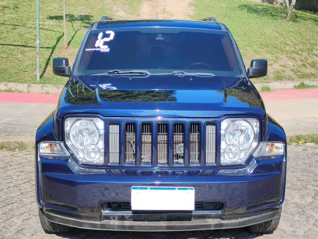 Carro Jeep Cherokee 2012 Sport 3.7 V6 4WD