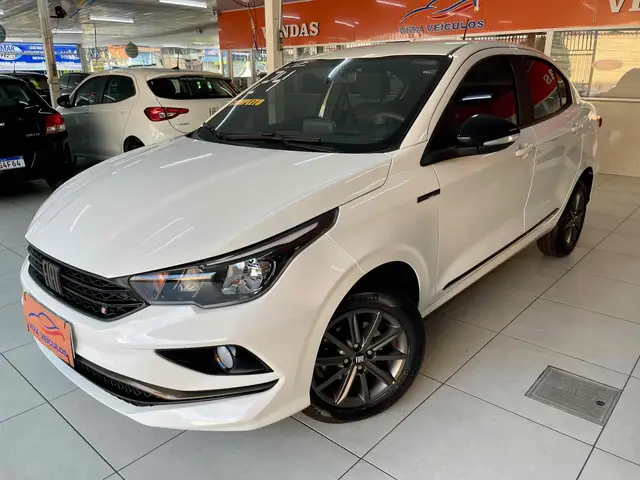 Carro Fiat Cronos 2024 Drive 1.3