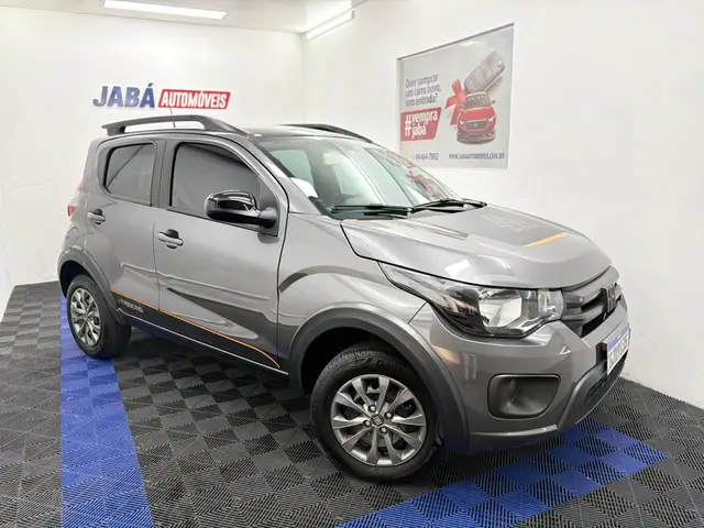 Carro Fiat Mobi 2023 Trekking 1.0 (Flex)
