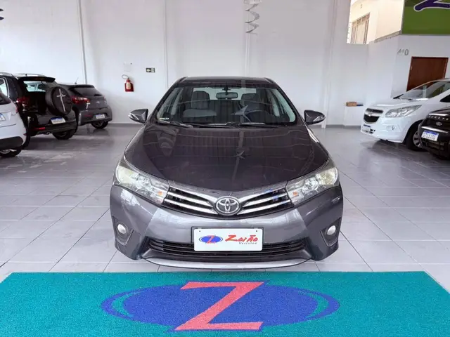 Carro Toyota Corolla 2017 GLi Upper Black P. 1.8 Flex Aut.