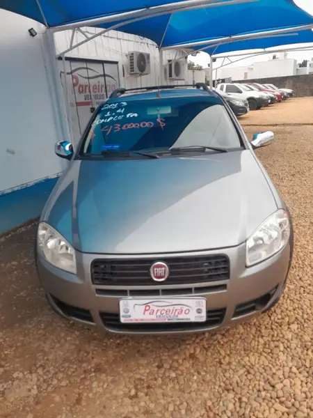 Carro Fiat Strada 2013 Working 1.4 (Flex) (Cabine Estendida)