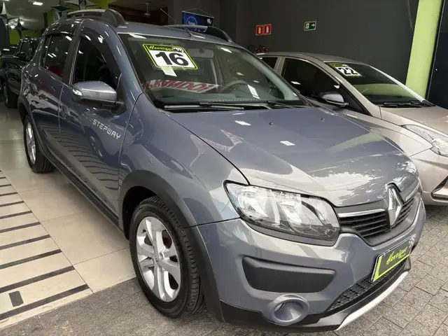 Carro Renault Sandero Stepway 2016 1.6 8V (Flex)