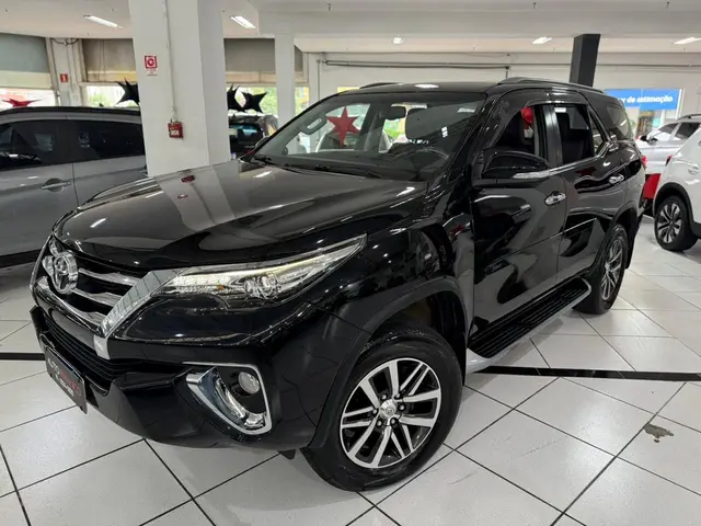 Carro Toyota SW4 2016 4.0 VVT-I SRX 7L 4x4