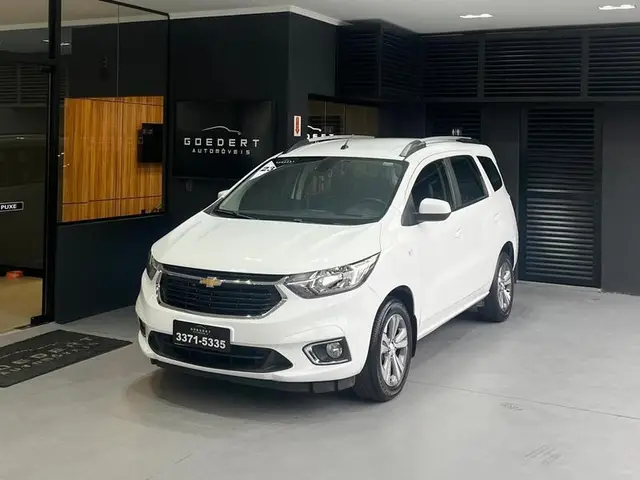 Carro Chevrolet Spin 2023 Premier 1.8 (Aut.)