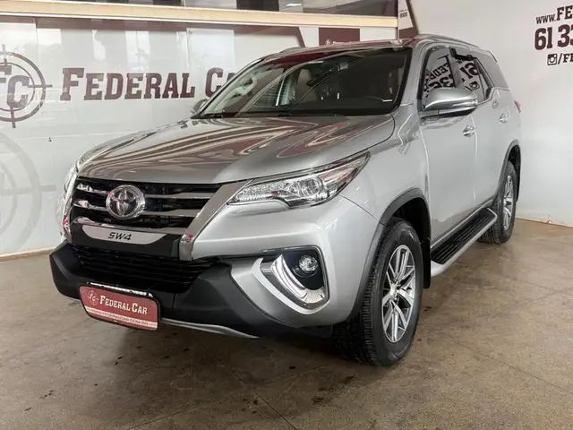 Carro Toyota SW4 2019 2.8 TDI SRX 7L 4x4 (Aut) (Diesel)