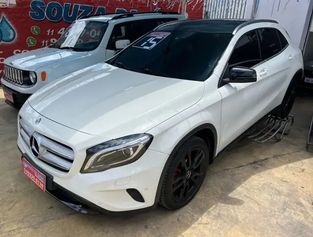 Carro Mercedes-Benz GLA 200 2015 GLA 200 1.6 Advance