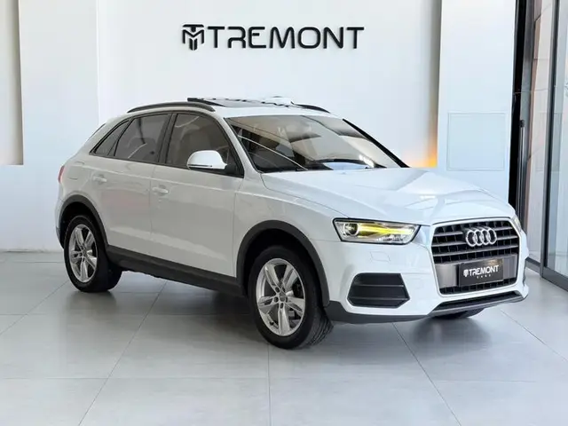 Carro Audi Q3 2016 1.4 TFSI Ambiente S Tronic